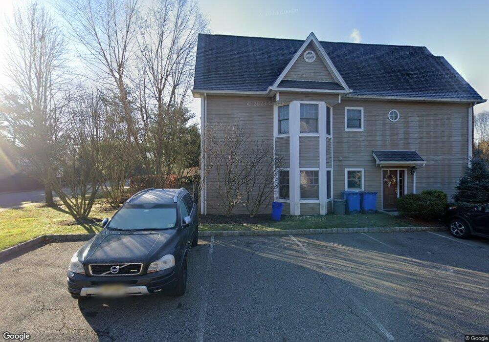 4 Cobblestone Way, Tenafly, NJ 07670 - photo 1