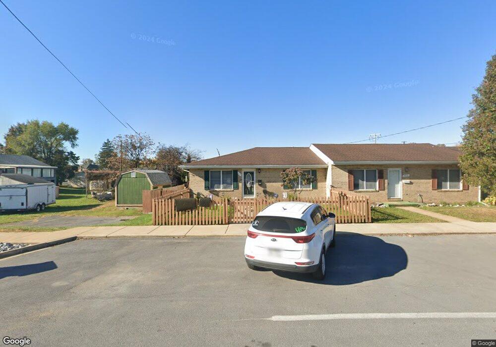 611 N Preston St, Ranson, WV 25438 - photo 1