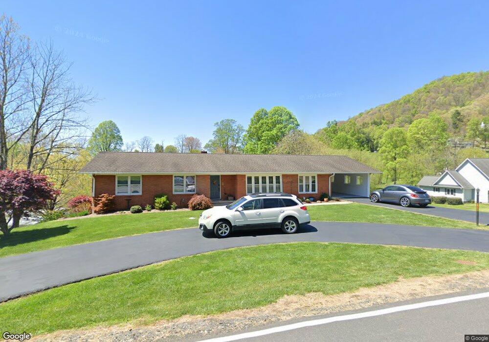 125 Mountain View Rd, Burnsville, NC 28714 - photo 1