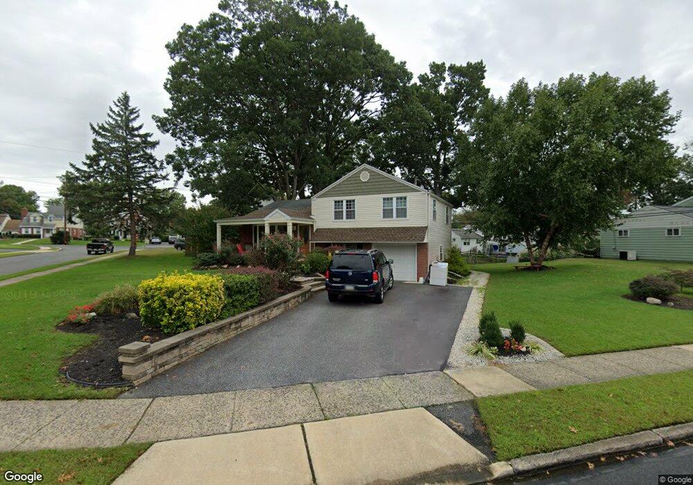 552 Eisenhower Ave, Woodlyn, PA 19094 - photo 1