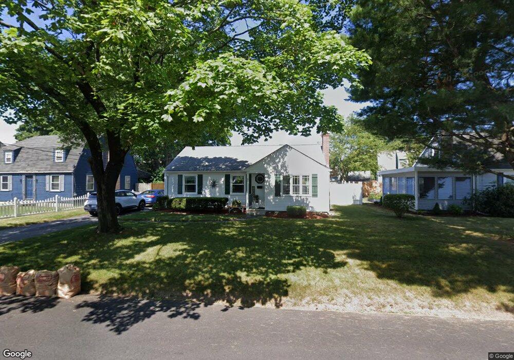 46 Pinecrest Dr, Pawtucket, RI 02861 - photo 1