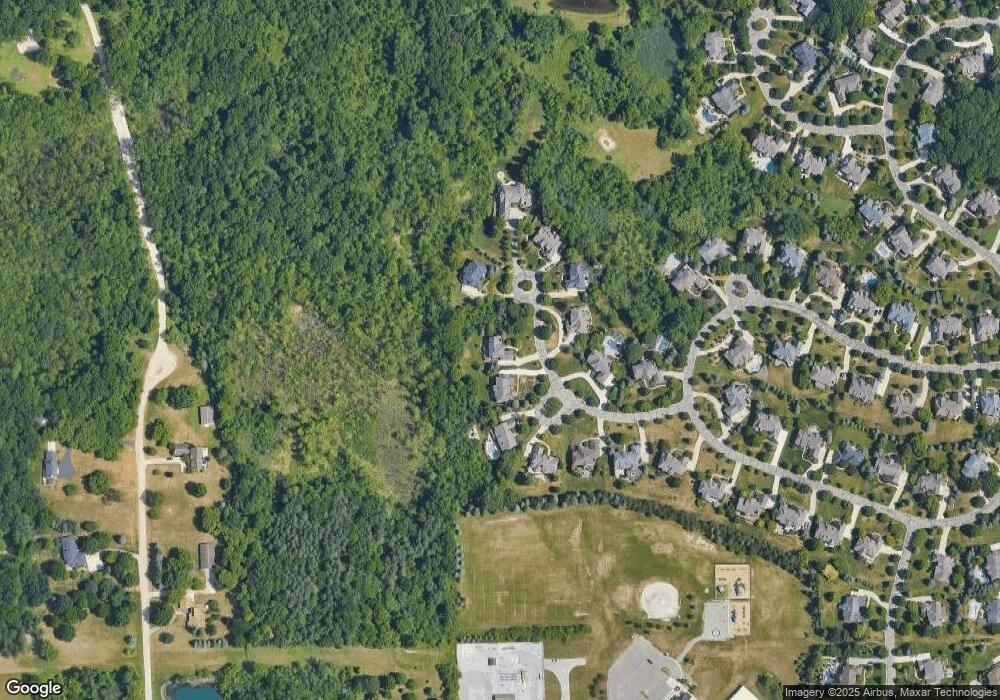 3619 Vineyard Springs Ct, Rochester, MI 48306 - photo 1