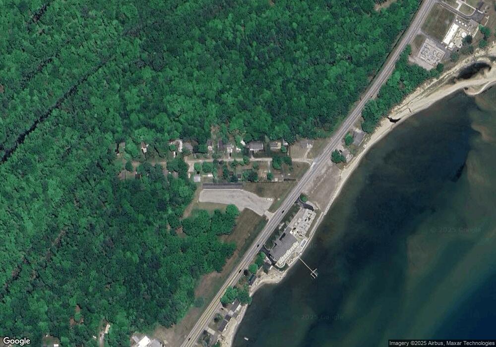 5787 E Vera Ln, Au Gres, MI 48703 - photo 1