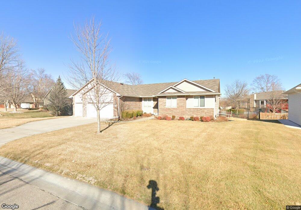 1012 N Azure Cir, Wichita, KS 67235 - photo 1