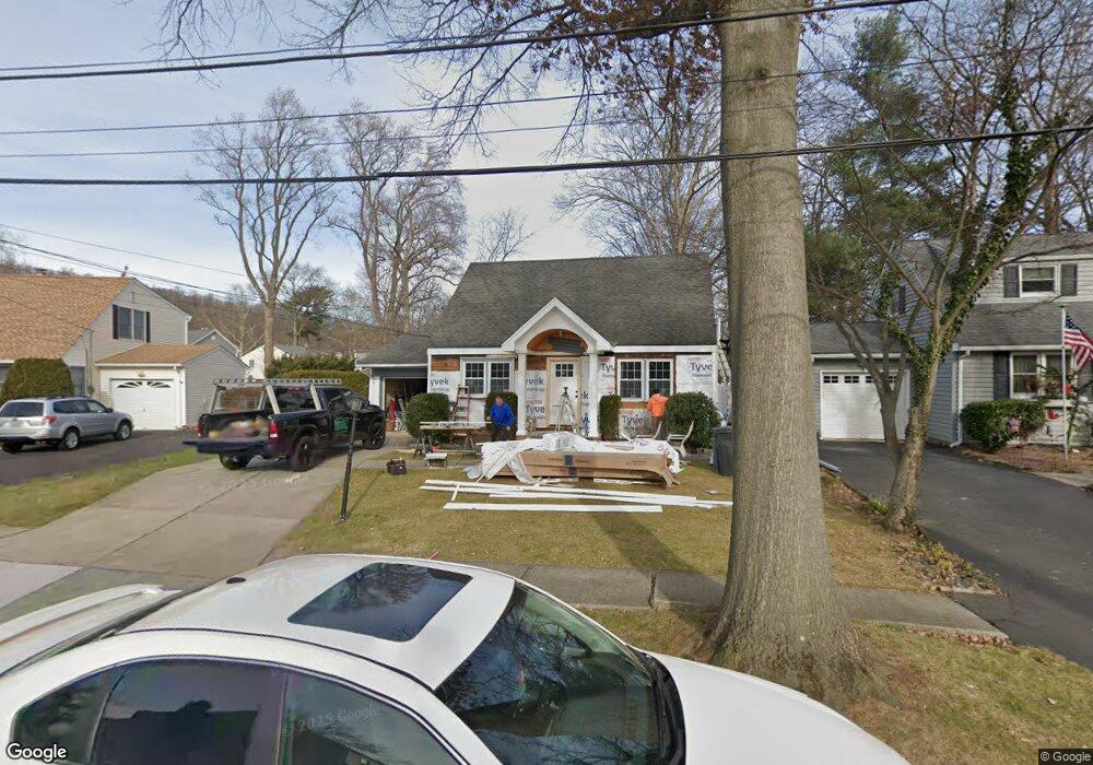 359 Park View Dr, Scotch Plains, NJ 07076 - photo 1