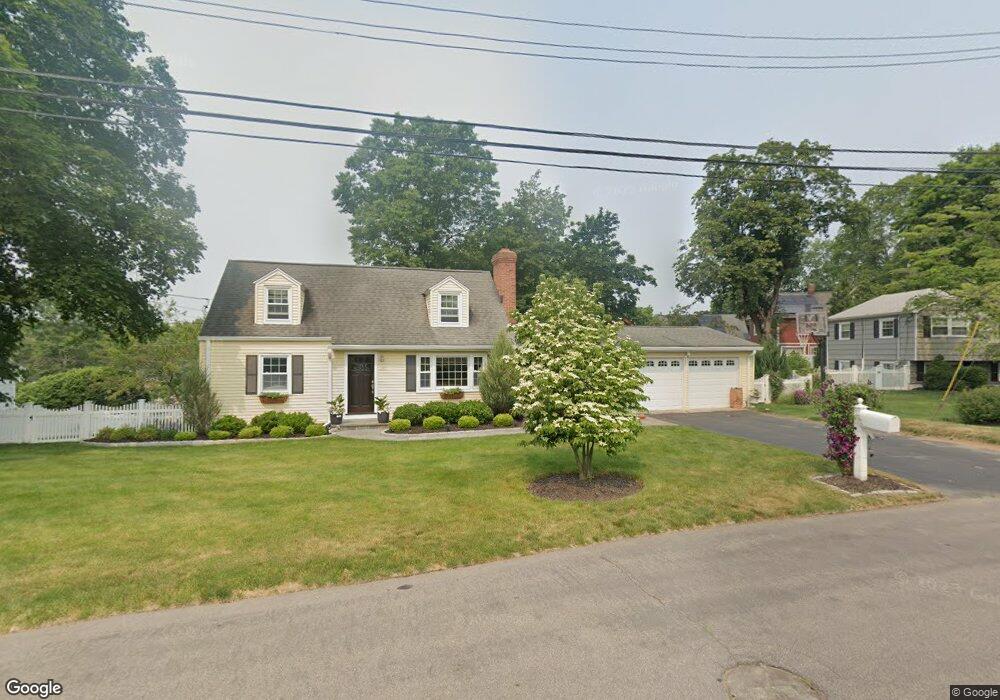 28 Fox Run Rd, Fairfield, CT 06824 - photo 1