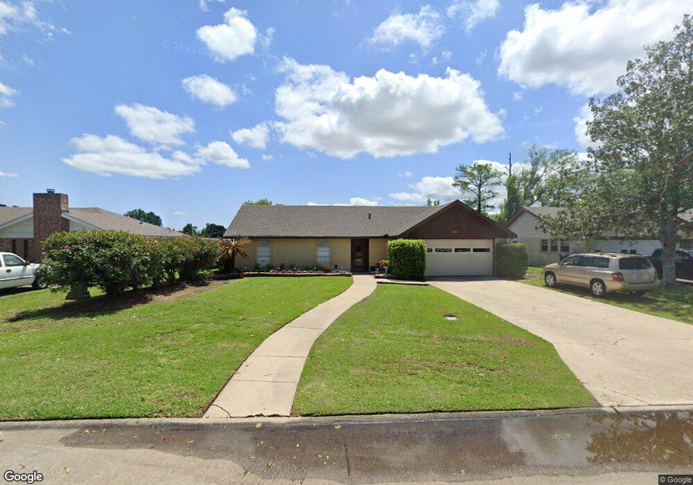239 Vanessa Ave, Lake Charles, LA 70605 - photo 1