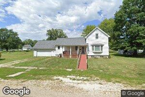 106 E Grant St, Avon, IL 61415