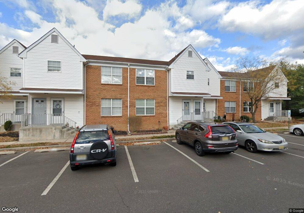 911 Woodchip Rd unit 911, Lumberton, NJ 08048 - photo 1