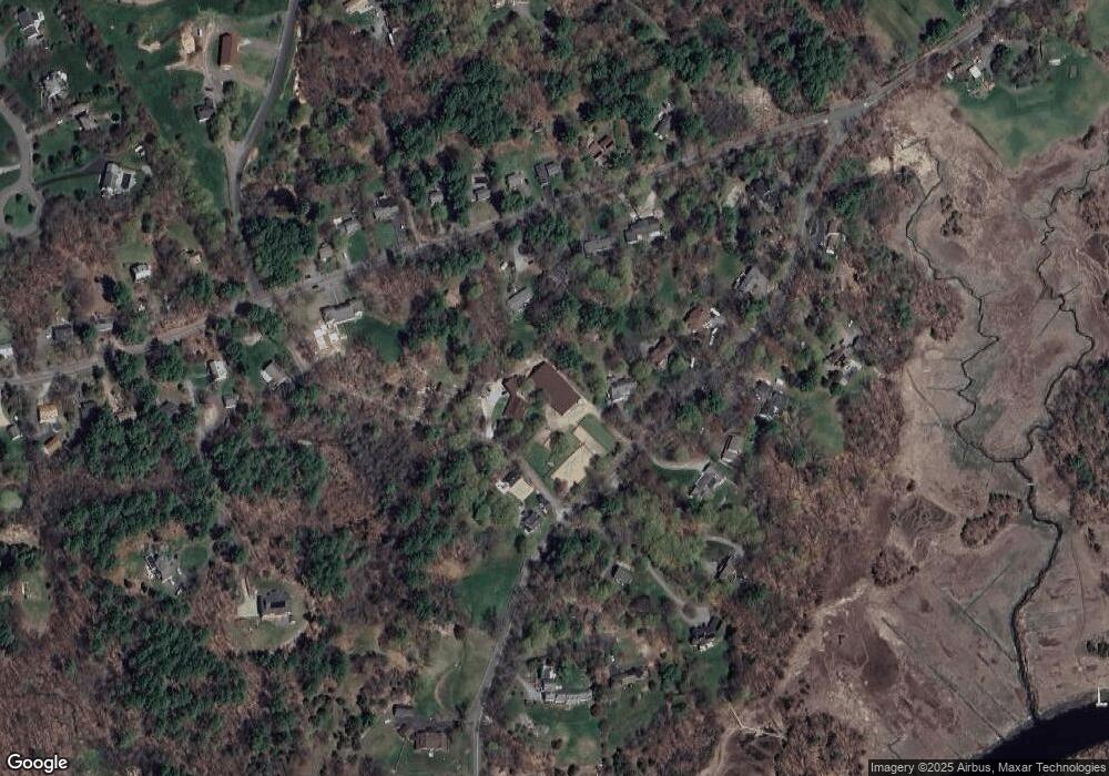 8 Maple St, Byfield, MA 01922 - photo 1