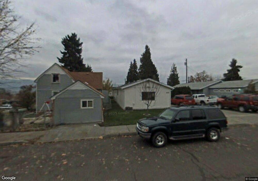 205 E 13th St, the Dalles, OR 97058 - photo 1