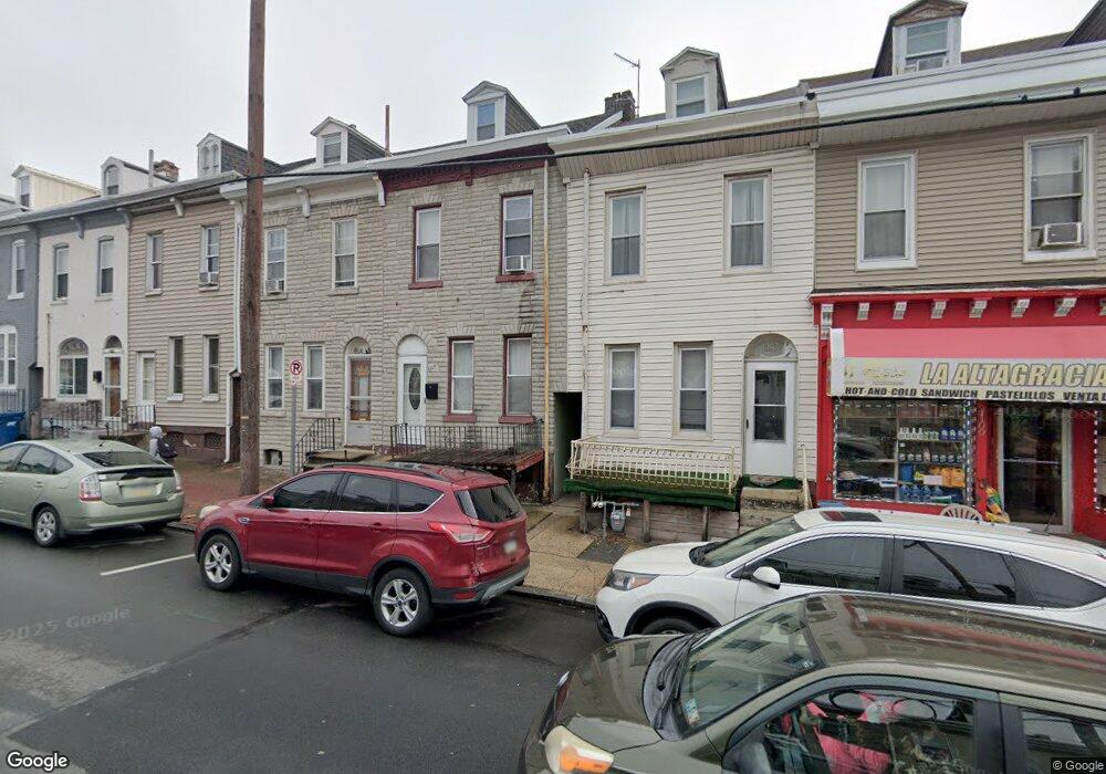 1104 Chestnut St, Reading, PA 19602 - photo 1