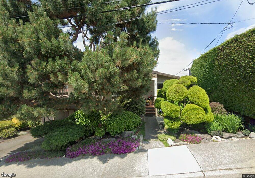 851 Walnut St, Edmonds, WA 98020 - photo 1
