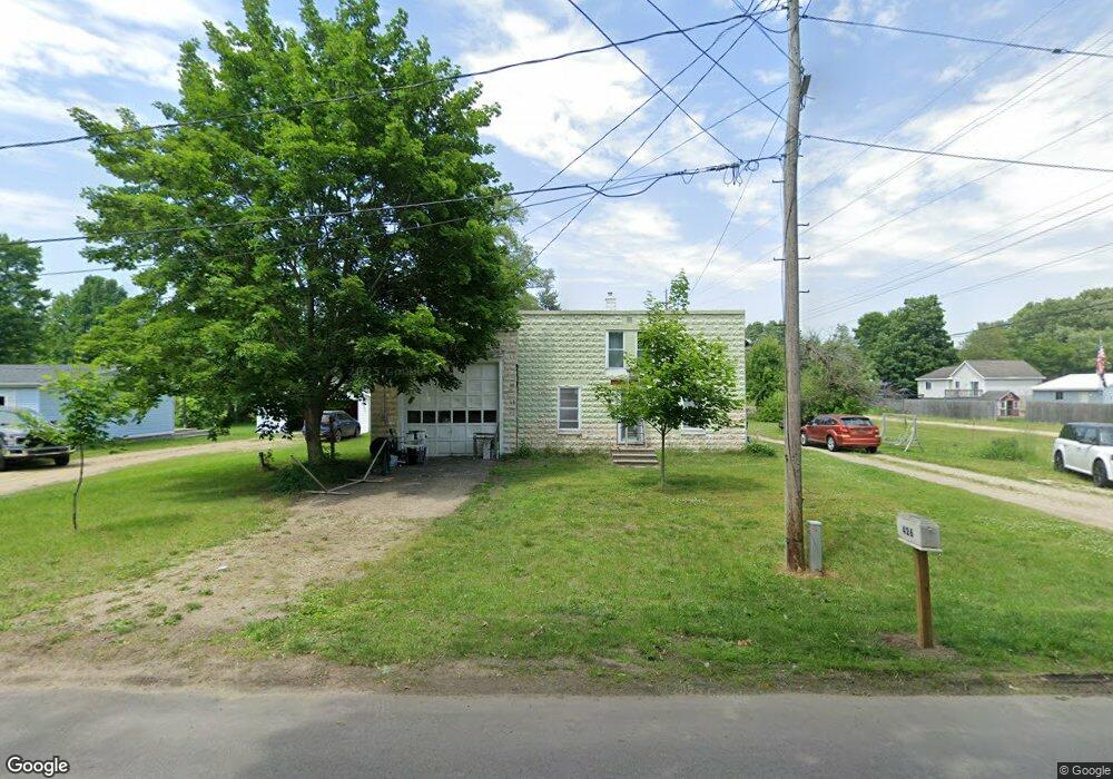 426 W Elm St, Wayland, MI 49348 - photo 1
