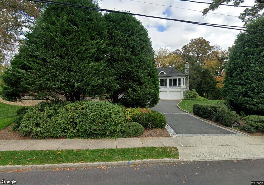 25 Fernwood Rd, Summit, NJ 07901 - photo 1
