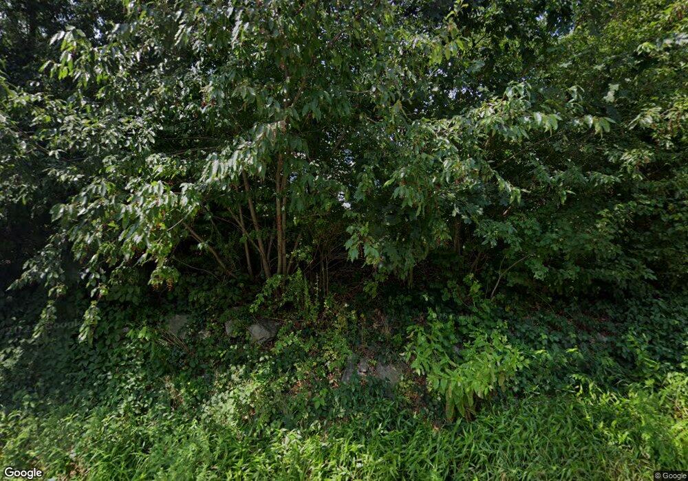 953 Washington St unit 1, Franklin, MA 02038 - photo 1