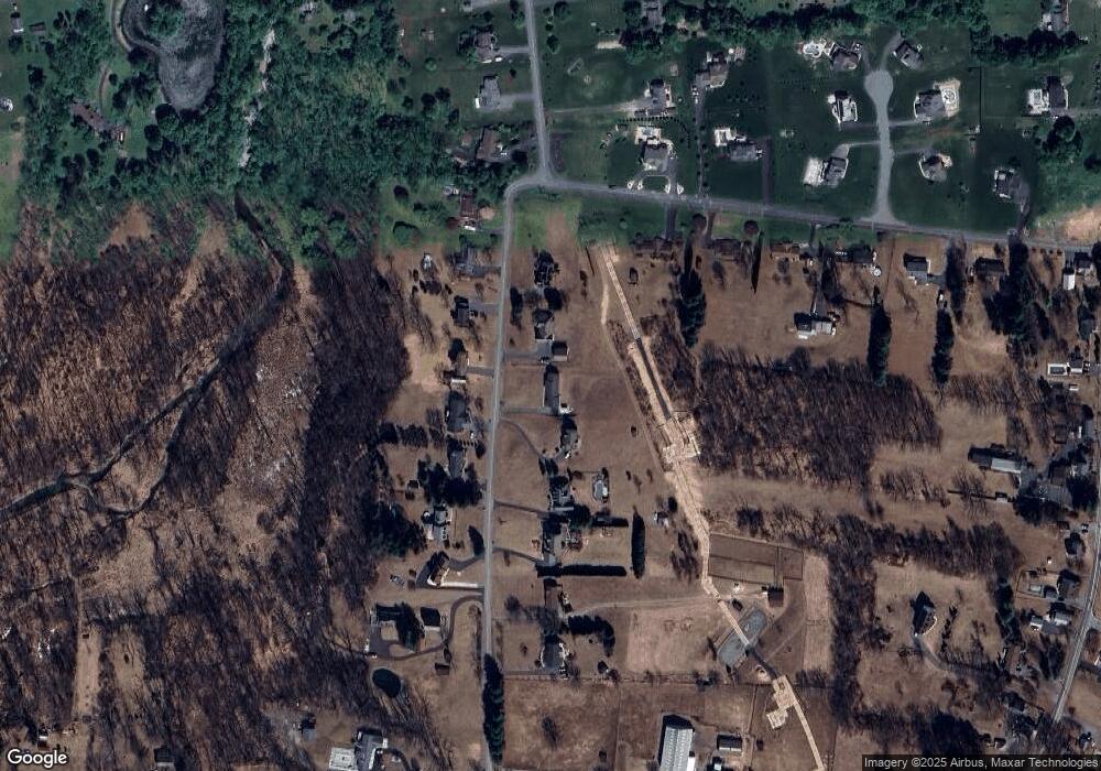 580 Fehr Rd, Nazareth, PA 18064 - photo 1