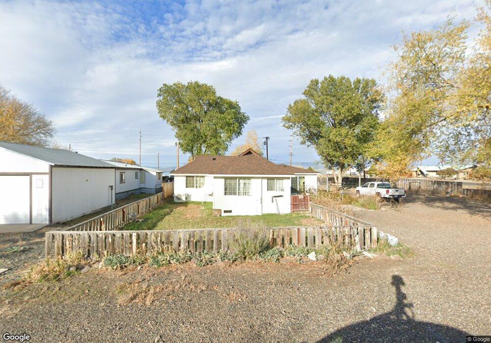 335 N V St, Lakeview, OR 97630 - photo 1