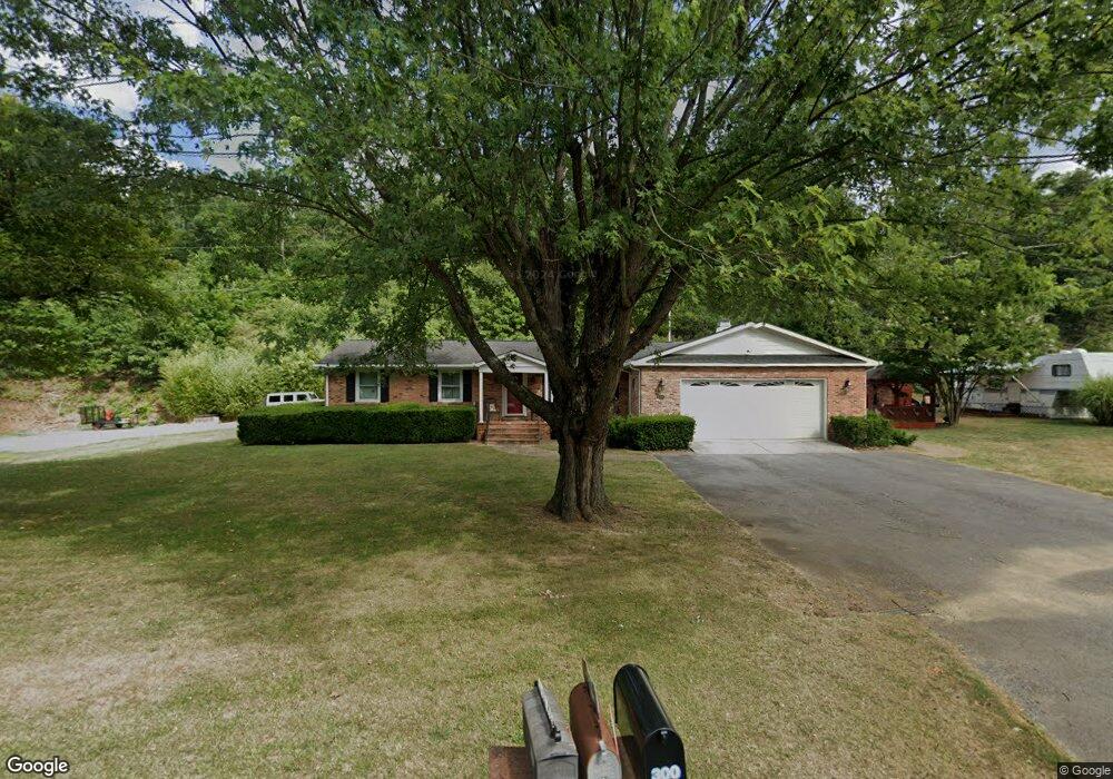 329 Dicks Hollow Rd, Winchester, VA 22603 - photo 1