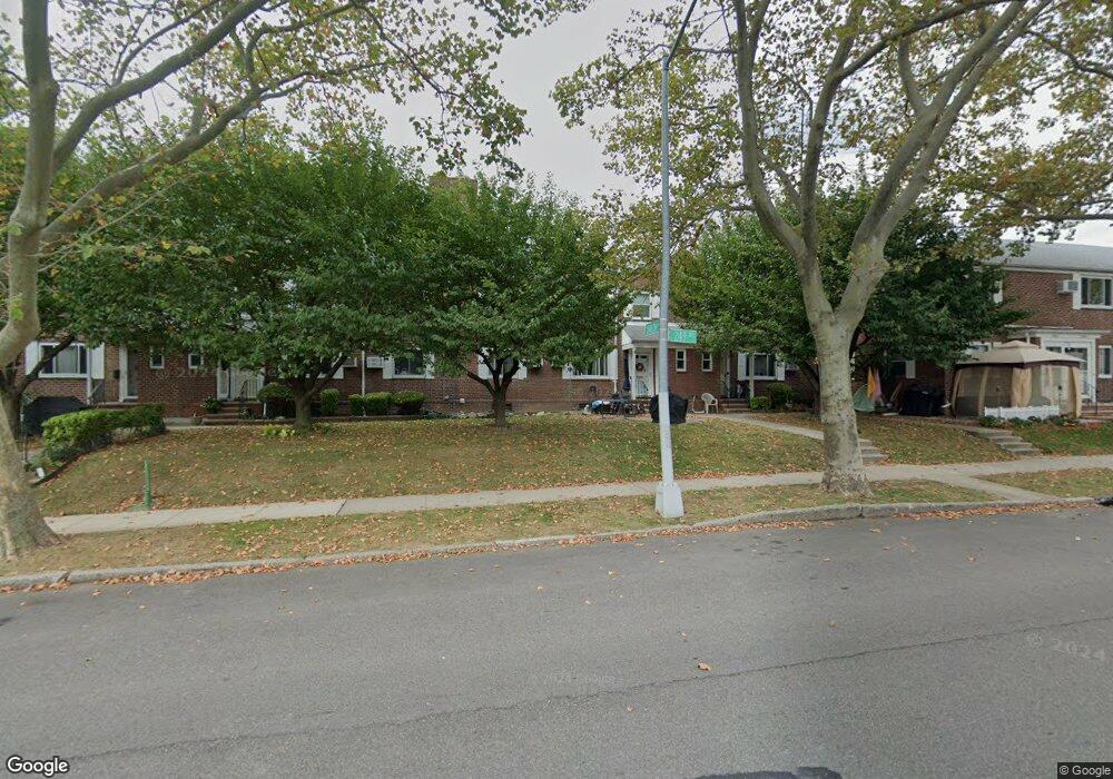 7624 249th St unit B, Bellerose, NY 11426 - photo 1