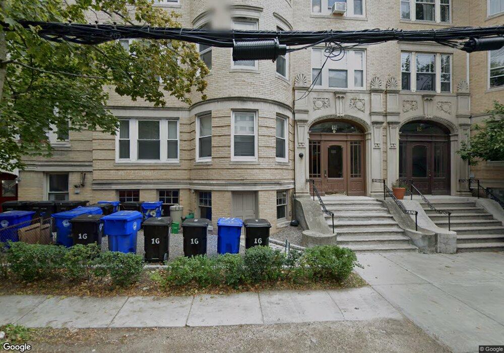 16 Fuller St unit 2V, Brookline, MA 02446 - photo 1