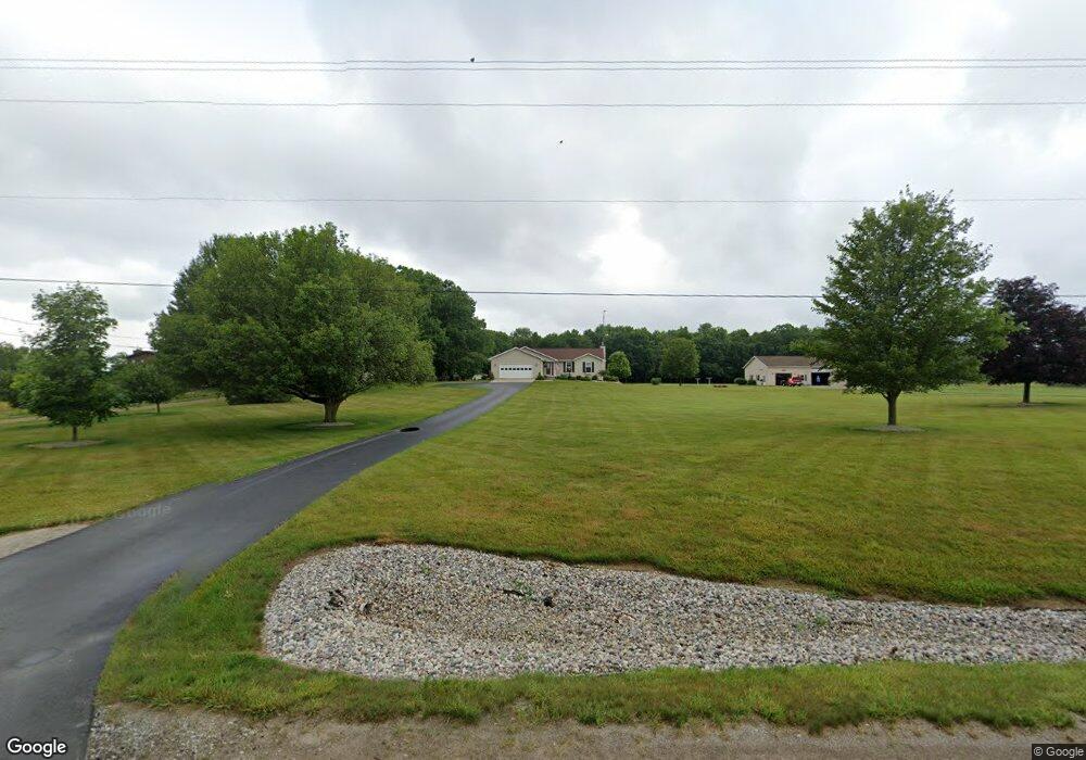 11395 E Coldwater Rd, Davison, MI 48423 - photo 1