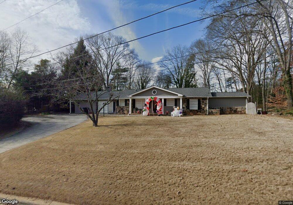 698 Honeysuckle Ln, Gainesville, GA 30501 - photo 1