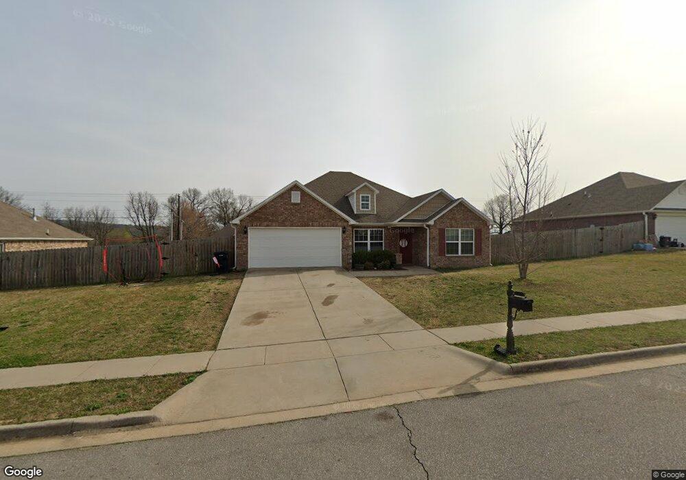 1121 Brigade Blvd, Prairie Grove, AR 72753 - photo 1