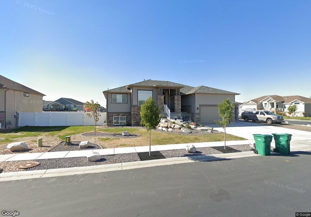 3557 S 5250 W unit 26, Hooper, UT 84315 - photo 1