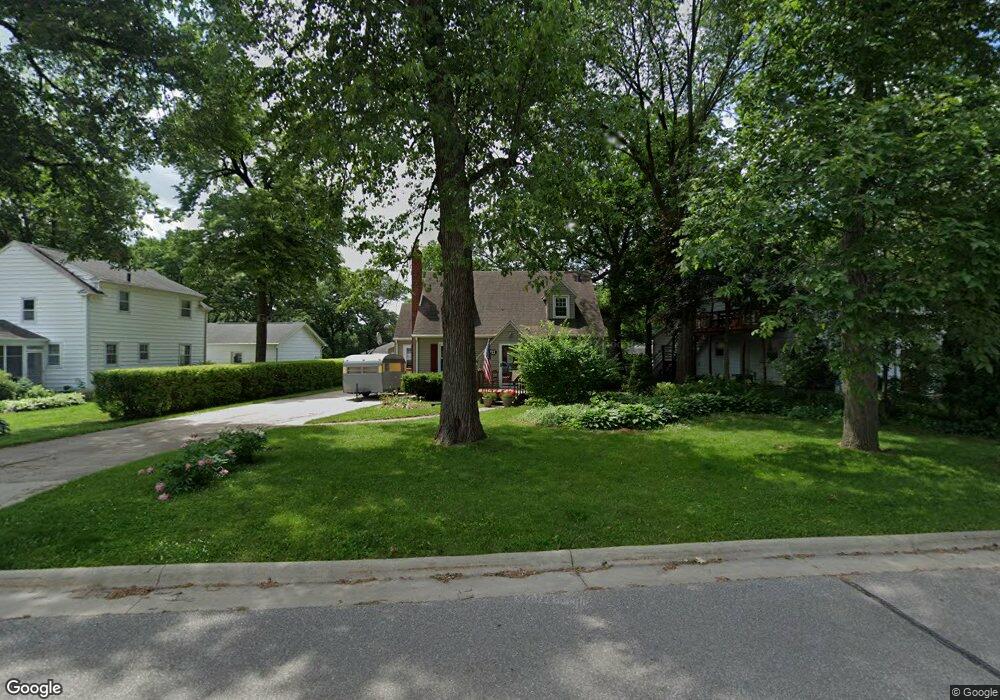 1711 Grand Blvd, Cedar Falls, IA 50613 - photo 1