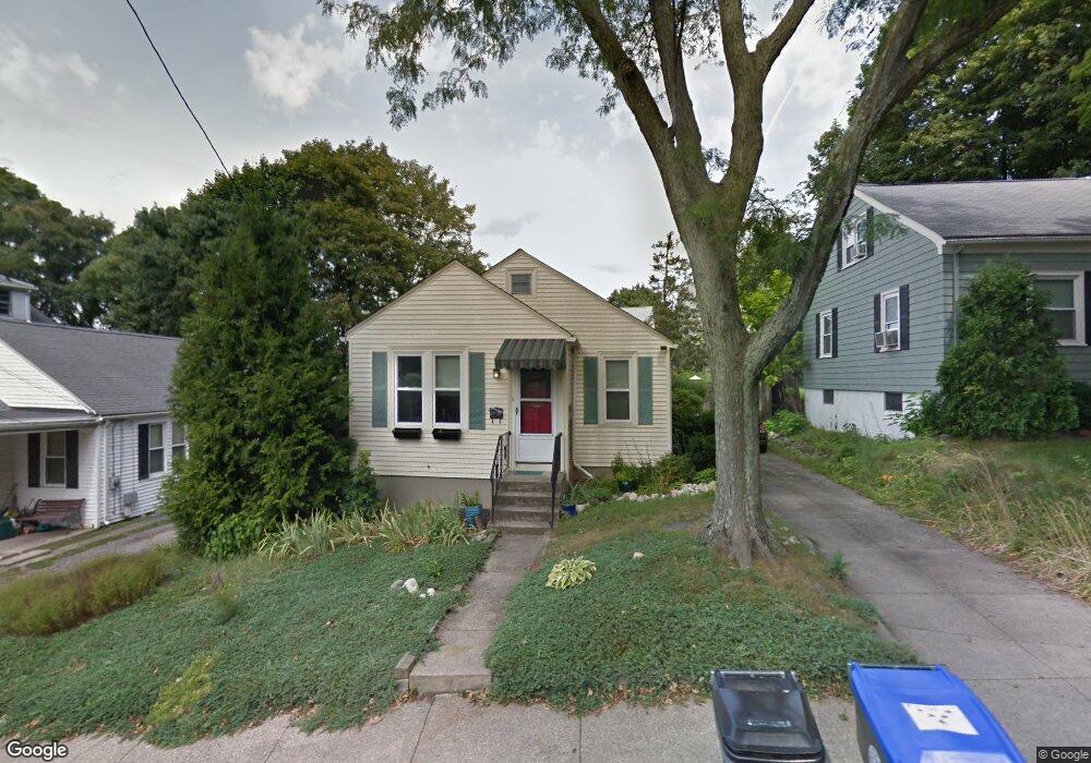 34 5th St, Providence, RI 02906 - photo 1