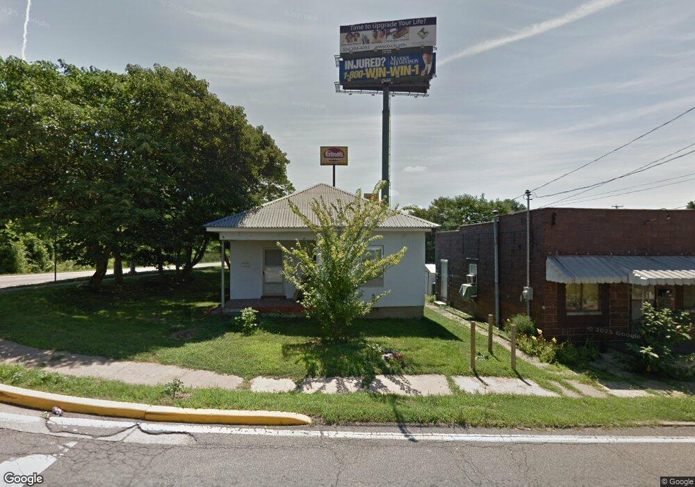 532 16th St, Dunbar, WV 25064 - photo 1