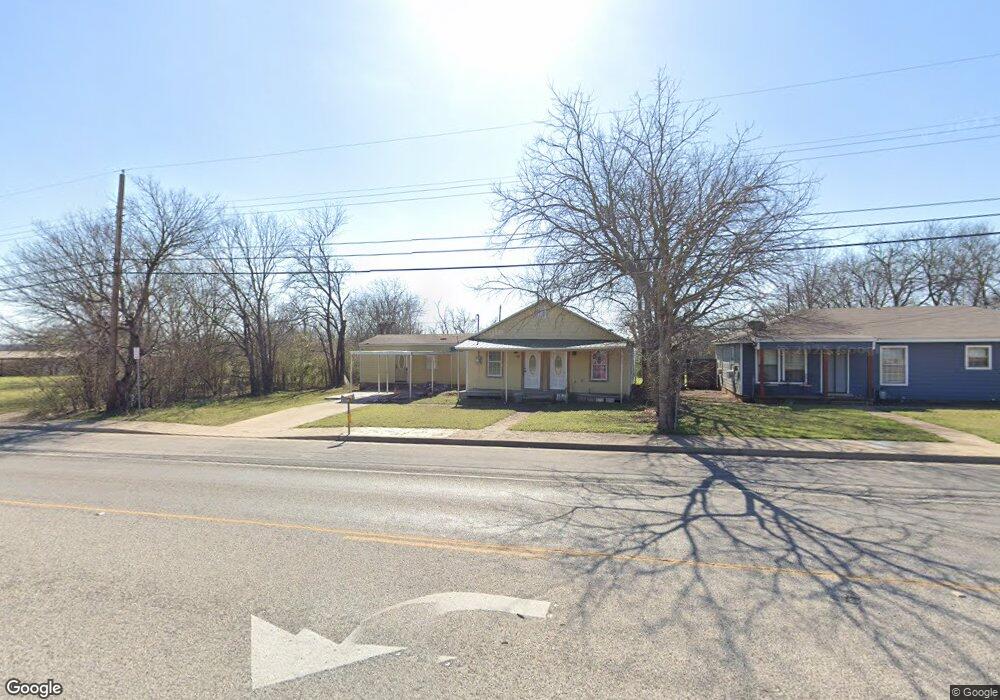 1109 Country Club Rd, Cleburne, TX 76033 - photo 1