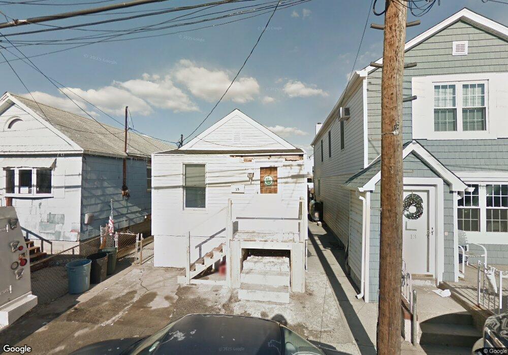 15 W 11th Rd, Broad Channel, NY 11693 - photo 1