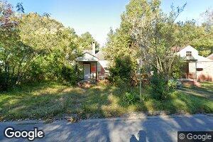 1304 Collins St, Savannah, GA 31404