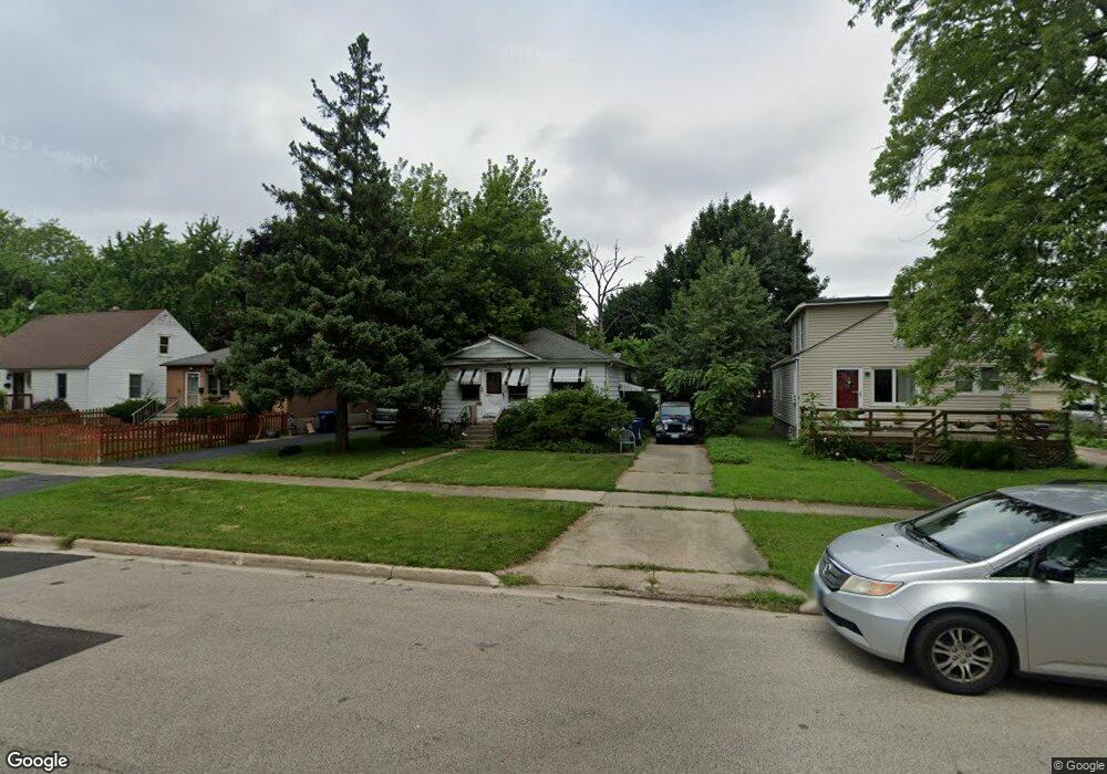 2026 W Crescent Ave, Waukegan, IL 60085 - photo 1