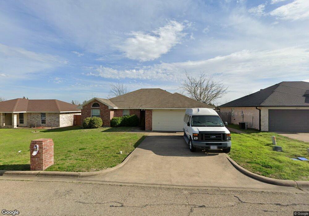 3013 Hillsdale St, Corsicana, TX 75110 - photo 1