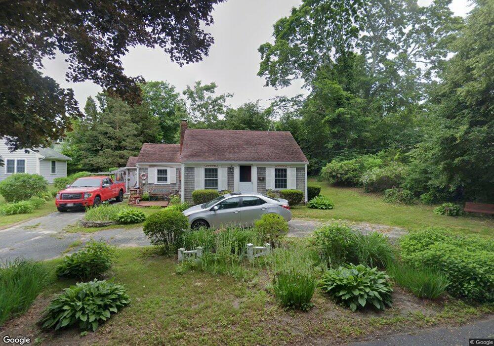 42 Keene St, Buzzards Bay, MA 02532 - photo 1