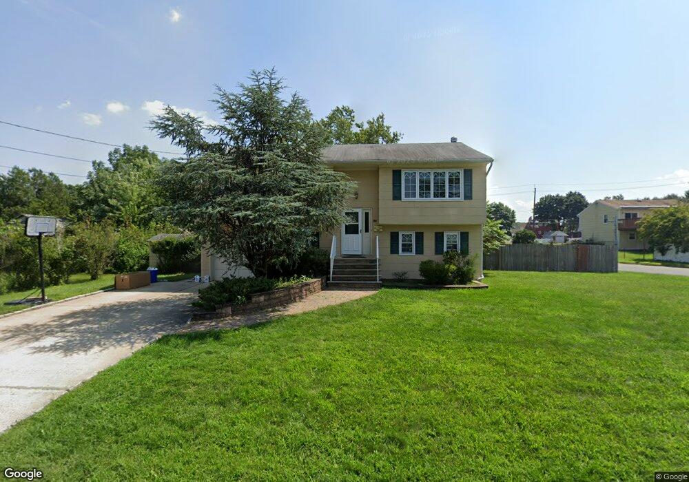 437 Pitt St, South Plainfield, NJ 07080 - photo 1