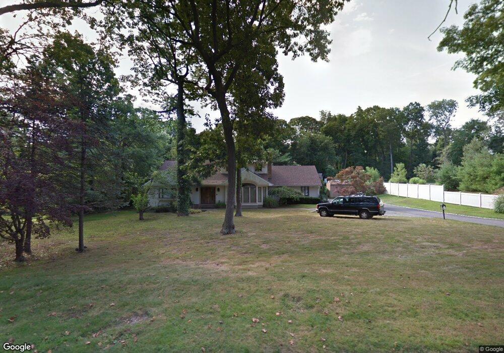 16 Rustic Gate Ln, Dix Hills, NY 11746 - photo 1