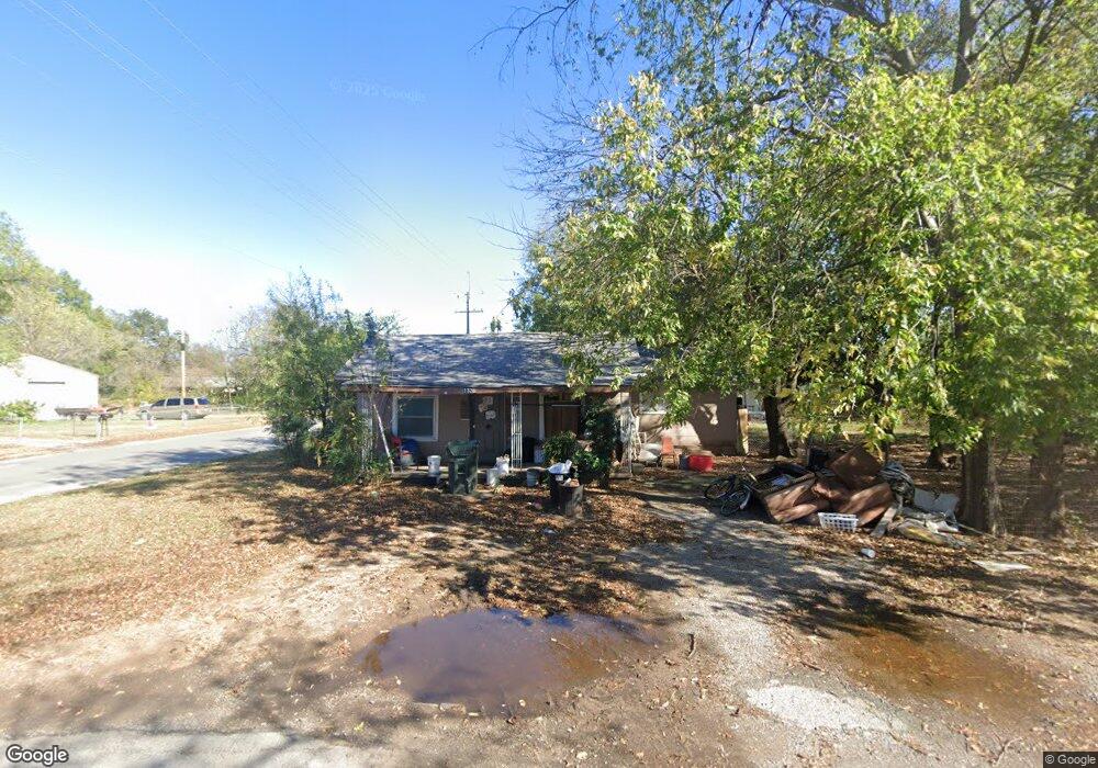 1329 N Collins Ave, Okmulgee, OK 74447 - photo 1