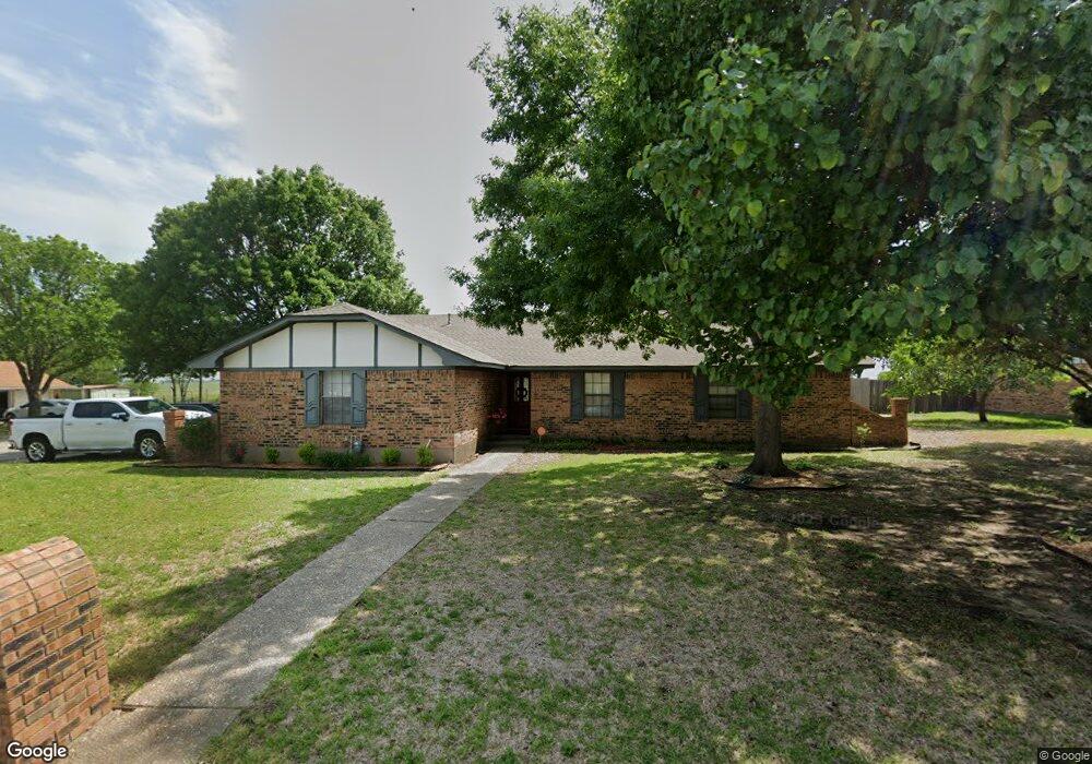 2001 Tulane Ave, Gainesville, TX 76240 - photo 1