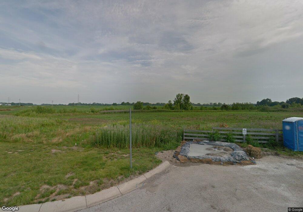 2424 Blackthorn Dr, Franklin, IN 46131 - photo 1