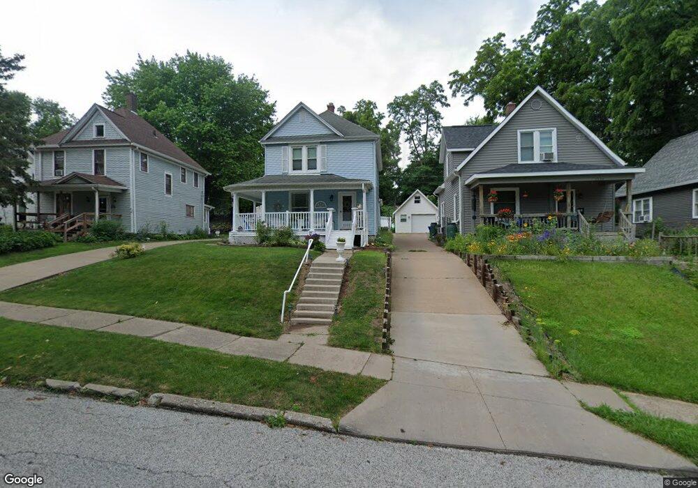 1322 Esplanade Ave, Davenport, IA 52803 - photo 1