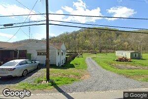 4314 Crossroads Rd, Fairview, WV 26570