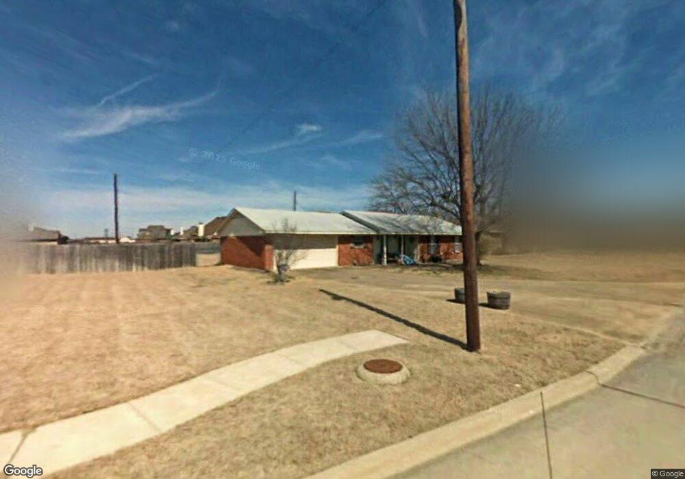 805 W Oak St, Celina, TX 75009 - photo 1