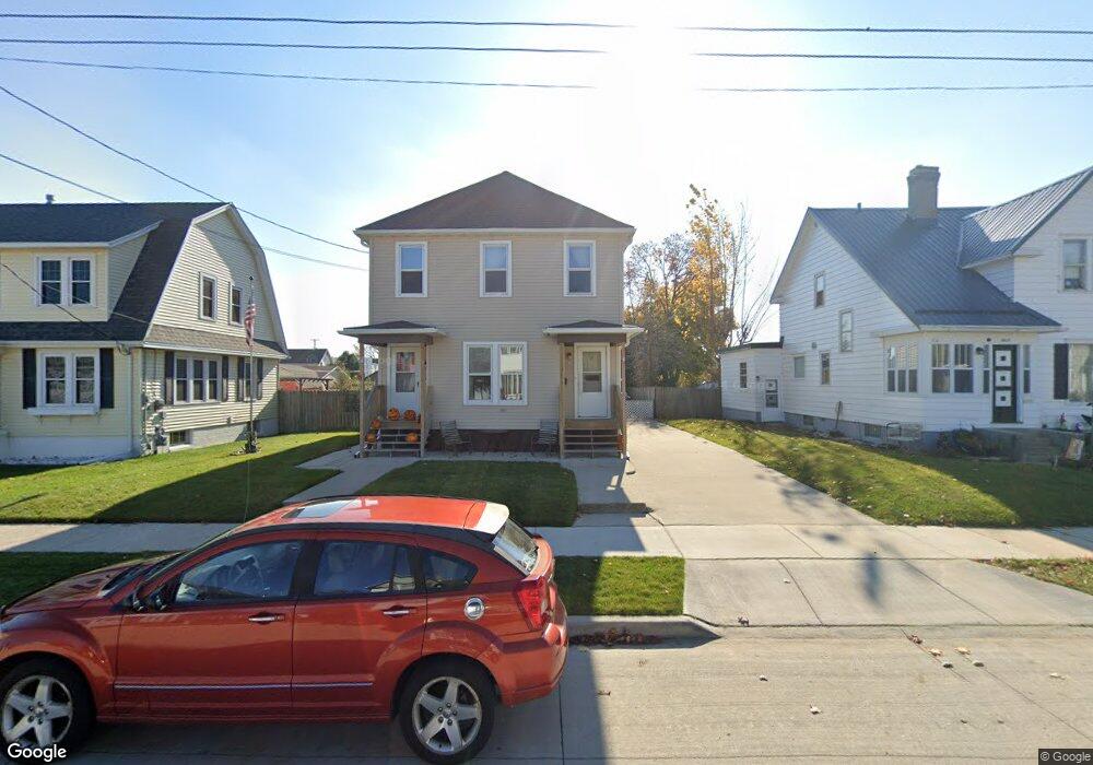 1613 24th St, Two Rivers, WI 54241 - photo 1