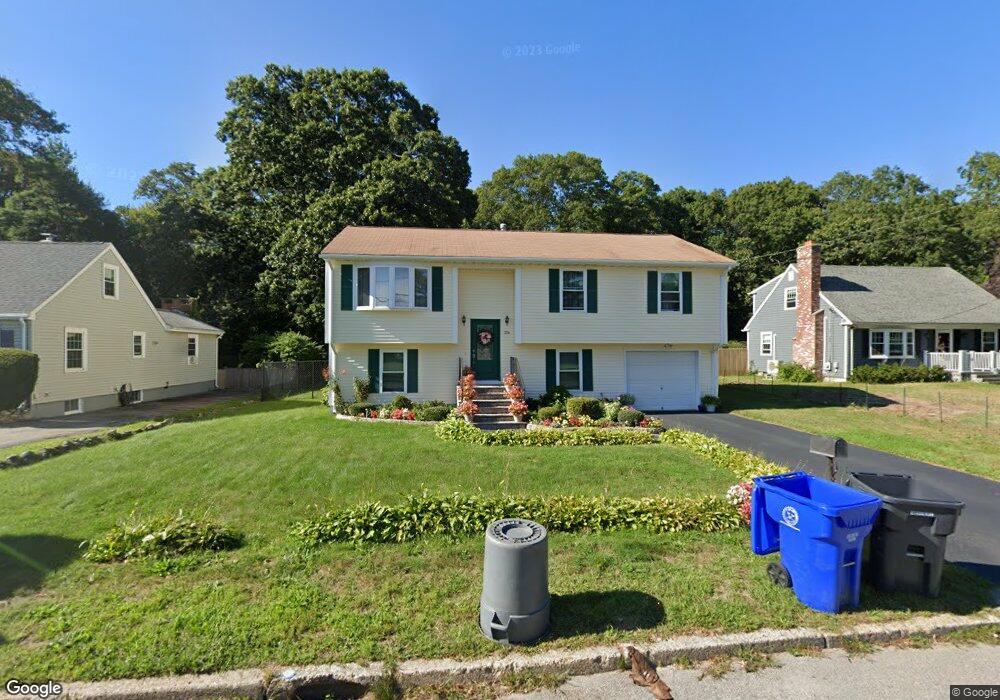 214 Forbes St, Riverside, RI 02915 - photo 1