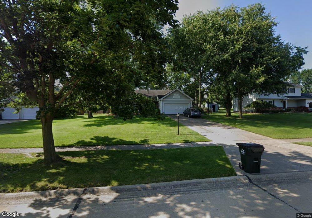 3061 Lodge Dr, North Royalton, OH 44133 - photo 1