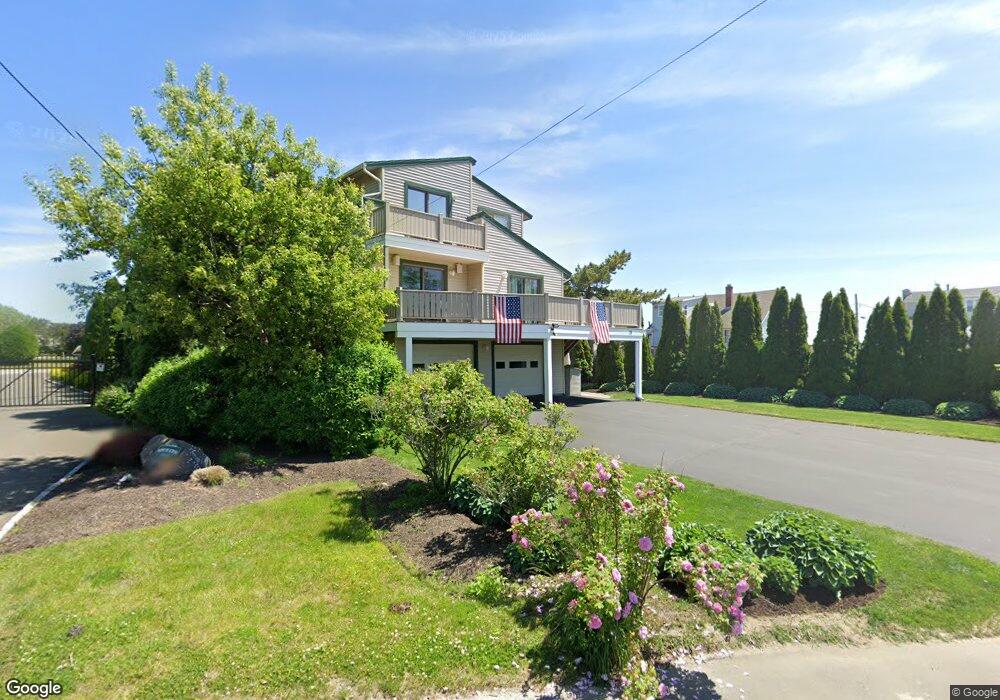 152 W Beach Dr, Stratford, CT 06615 - photo 1